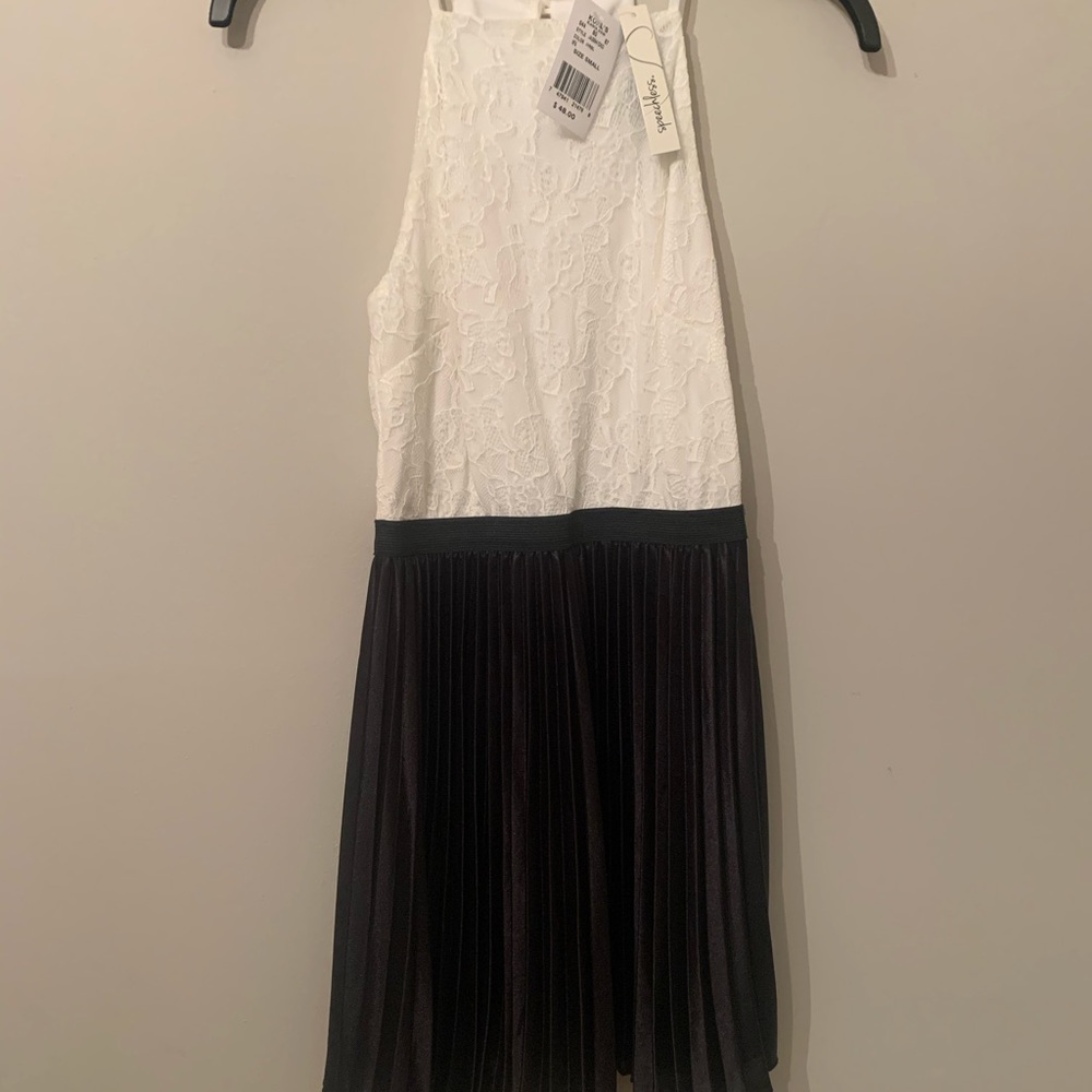 NWT Kohl’s speechless junior dress